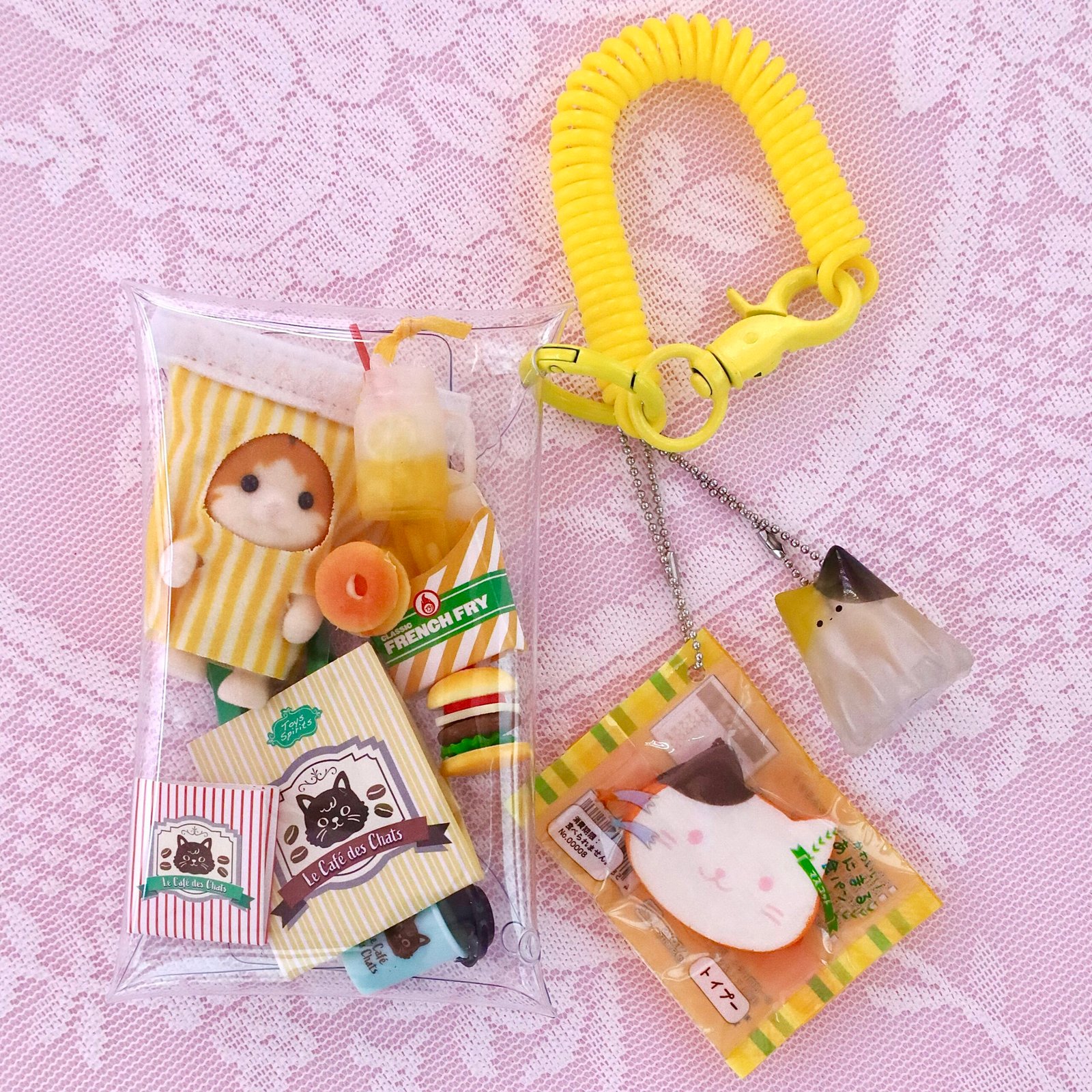 IMG_3609 2 Sylvanian Families - Persian Cat Burger Treats Trinket Pouch - Image 1